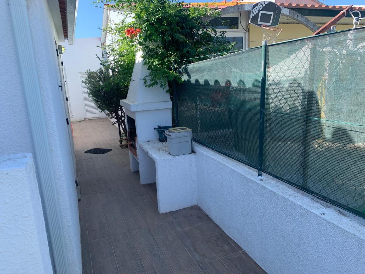 Aroeira Beach House Екстер'єр фото